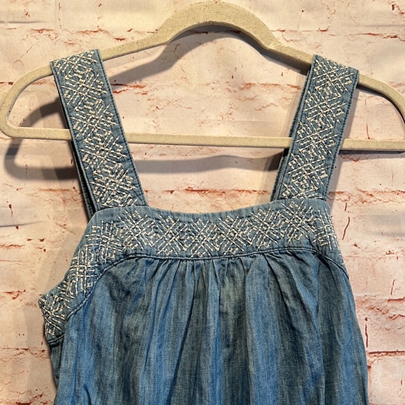 Universal Threads Chambray sundress Square neck embroidered M above knee belt - Picture 2 of 8